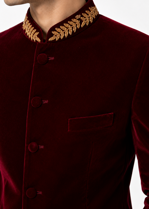 Burgundy Velvet Collar Embroidered Jodhpuri